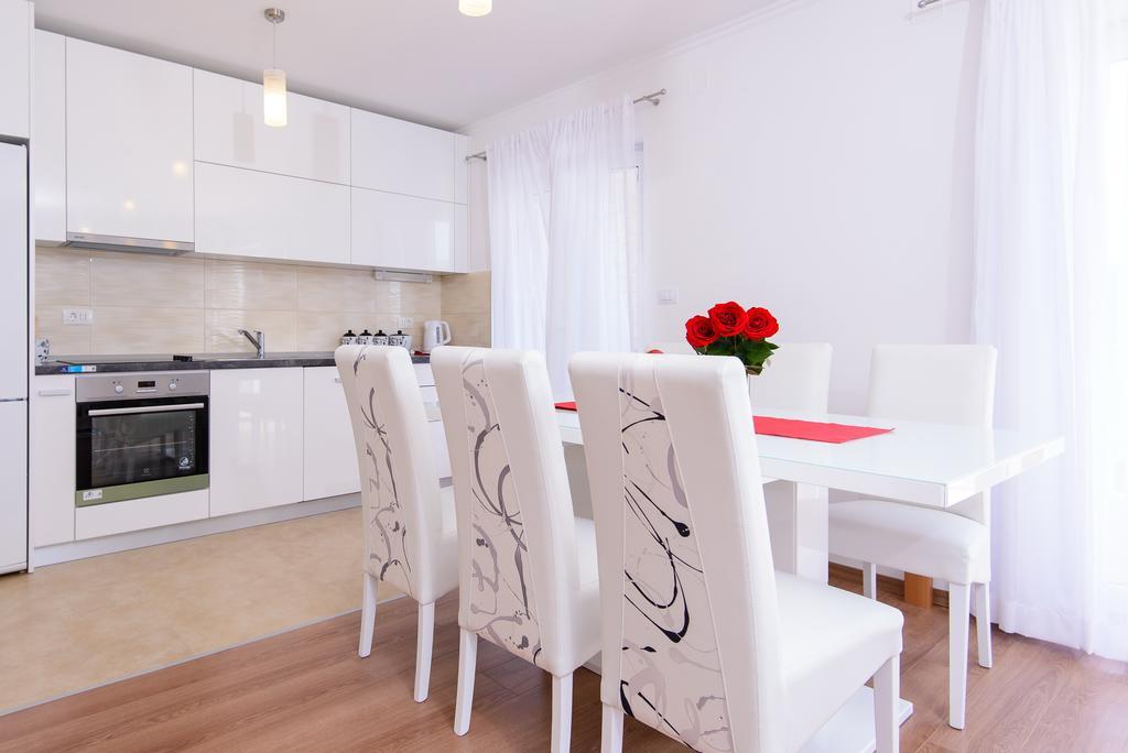 Violeta 1 With Private Terrace Leilighet *